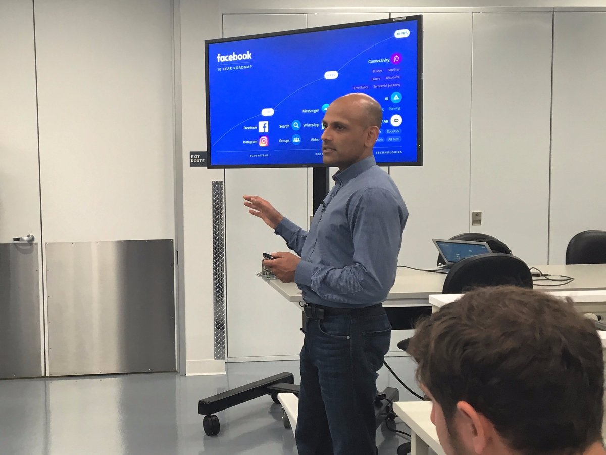 Area 404：Facebook 對(duì)未來(lái)的野心都集中在這個(gè)神秘實(shí)驗(yàn)室 