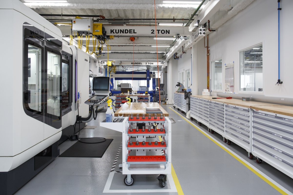 Area 404：Facebook 對(duì)未來(lái)的野心都集中在這個(gè)神秘實(shí)驗(yàn)室 